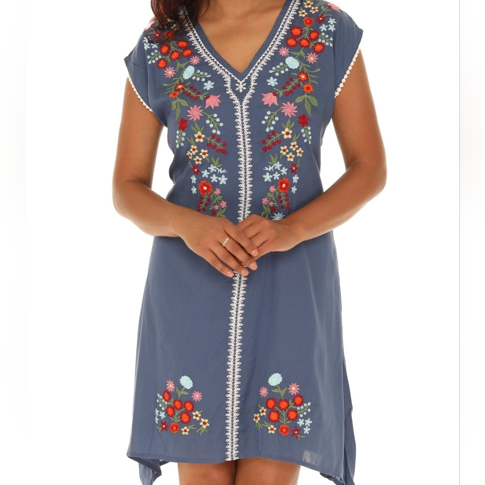 Shoreline Embroidered Blue Dress for Summer Fun! Womens sz L - so pretty!